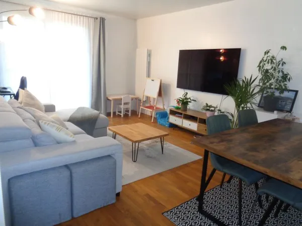 Superbe 3P Traversant Entièrement Rénové Résidence Recherchée Avec Ascenseur Quartier Le Hazay
