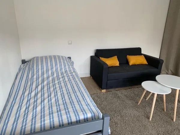 Loue chambre 17m² chez l'habitant quartier Verneau Angers (49)