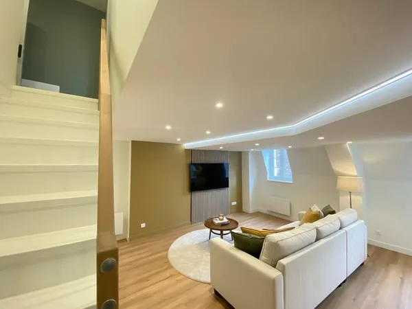 Appartement Duplex Dijon 3 pièce(s) 67m2 au sol /56.5m² Carrez hôtel particulier + cave