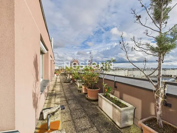 Appartement 5 pièces 143 m²
