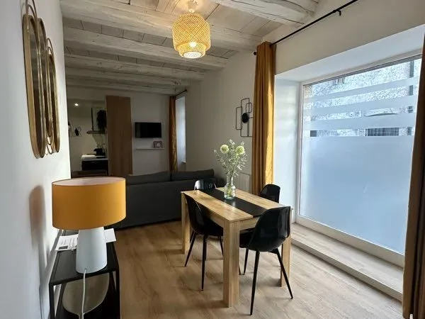 Appartement avec garage rue Arènes