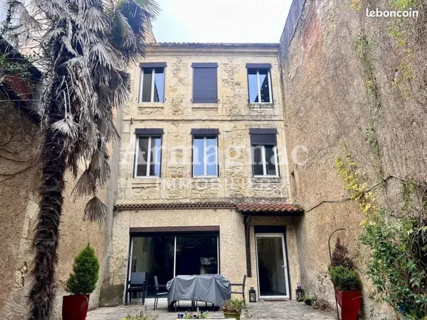 Maison de ville 8 pièces 380 m²