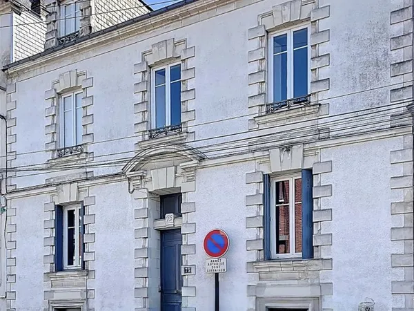 Maison 9 pièces 235 m²