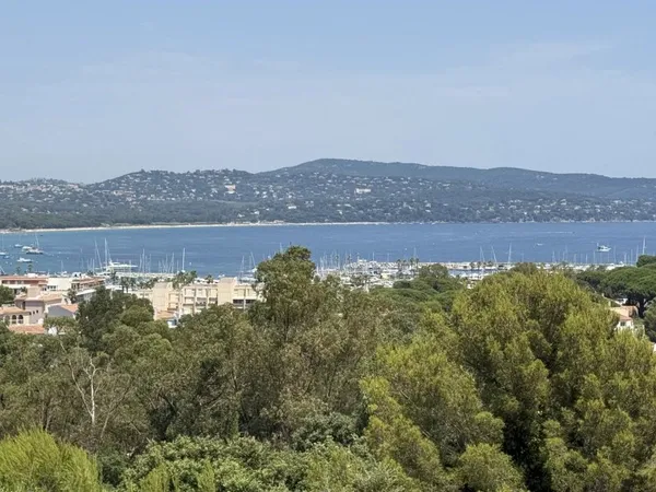 Appartement T3, vue mer, Cavalaire