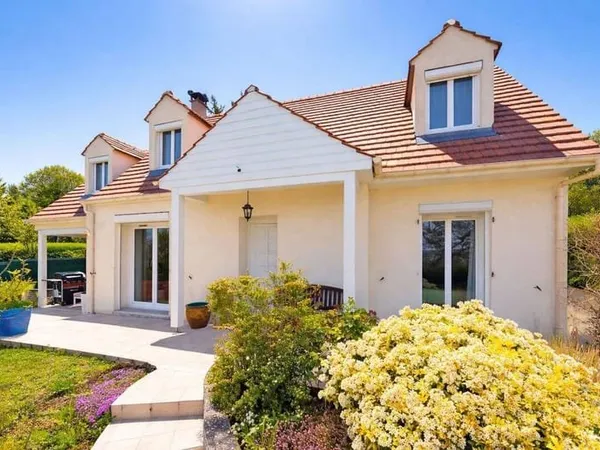 Maison 5 pièces 144 m²