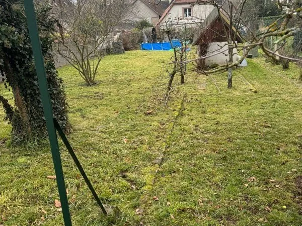 Terrain constructible non viabilisé