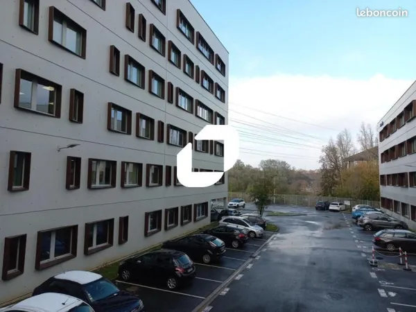 Bureaux 849 m²