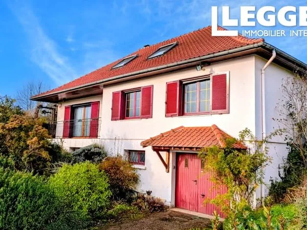 Maison familiale 160 m² - 5 chambres - Sous-sol complet - Terrain 2 162 m² - Vue campagne - 15 min d