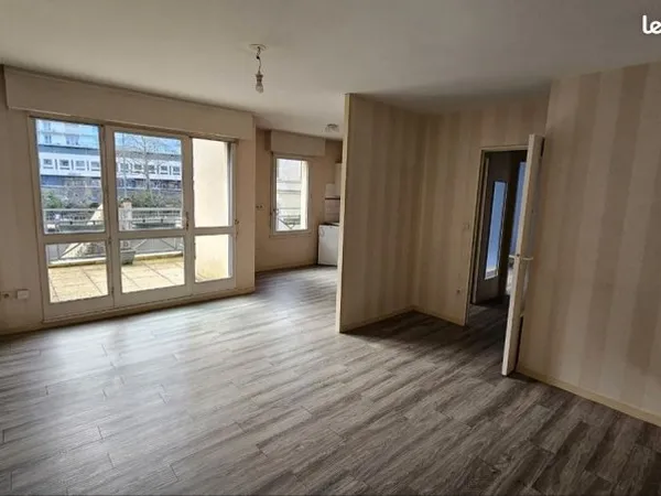 Vente appartement dans résidence seniors centre Rennes
