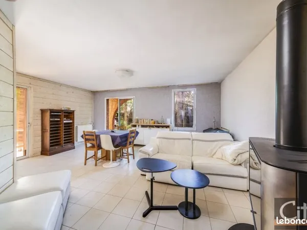 Maison 5 pièces 126 m²