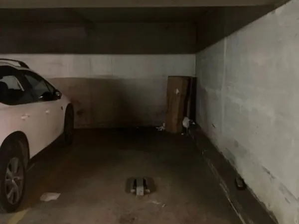Parking 21 m²