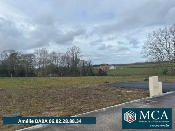Terrain 445 m²