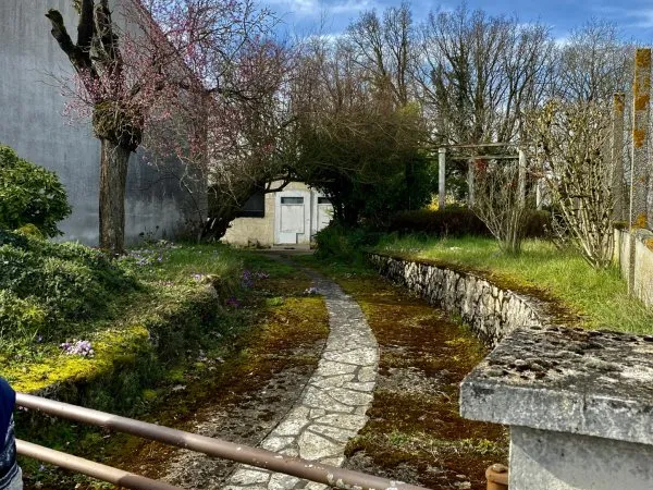 Terrain en individuel 886 m²