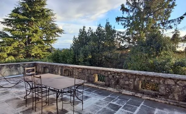 A vendre, Maison de 1969 en parfait état, 2 logements, jardin, 2 garages