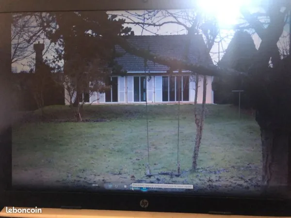 Pavillon sur sous sol - Neuville les Bois