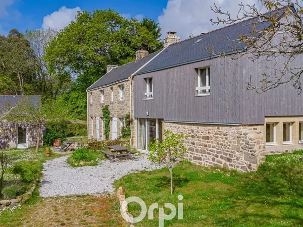 Maison 6 pièces 186 m²