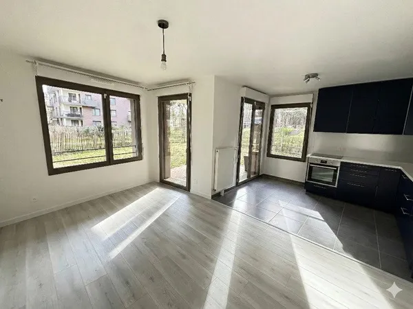 Rare F3 en Rez-de-Jardin face Forêt - L'esprit maison dans une résidence de 2022