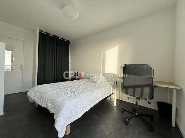 A LOUER CHAMBRE MEUBLEE EN COLOCATION