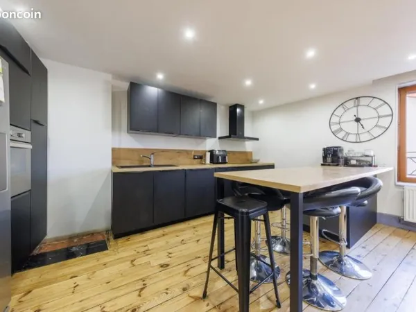 Maison de ville 6 pièces 200 m²
