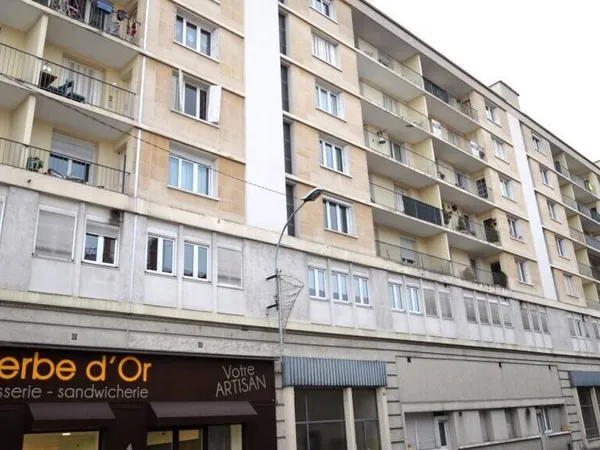 Stationnement Location Troyes   40€