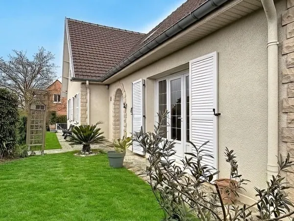Maison 8 pièces 187 m²