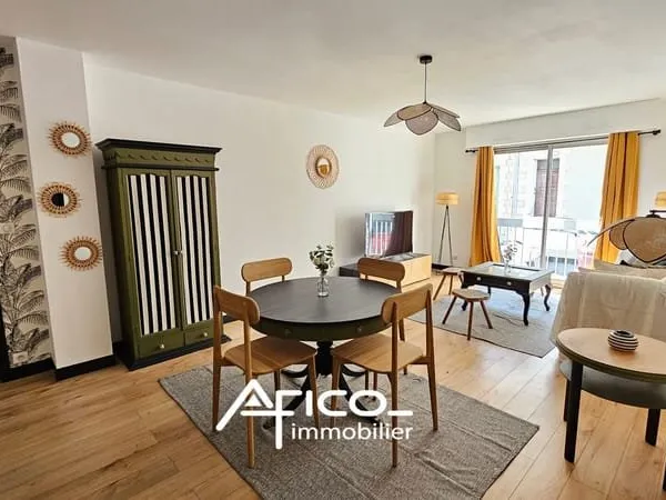 Appartement T3 - 73 m² - TOURS