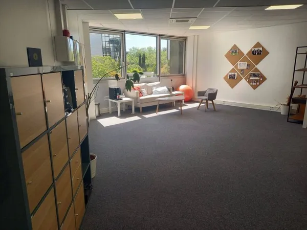 Bureaux 220 m²