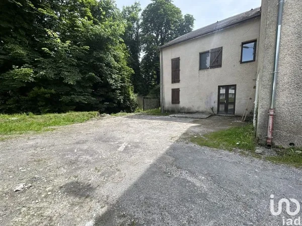 Local commercial 7 pièces 140 m²