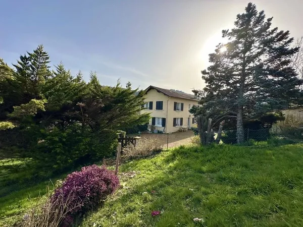 Maison 6 pièces 146 m²