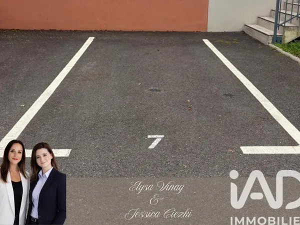 Parking 12 m²