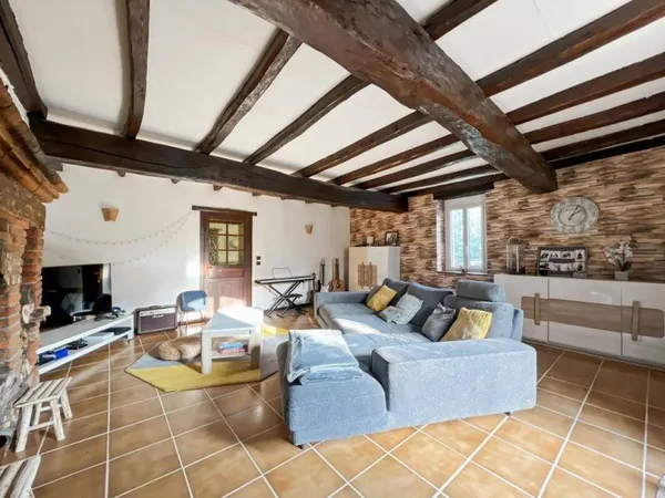 Maison 8 pièces 290 m²