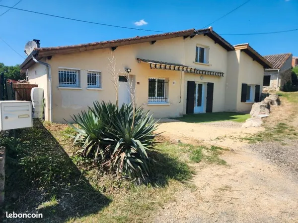 Maison individuelle + garage à la campagne