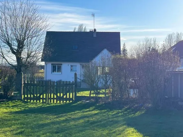 Maison 6 pièce(s) 140 m2 - Terrain 2556m²