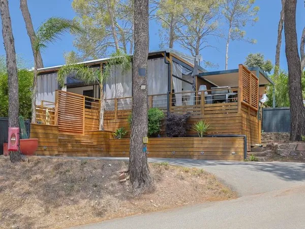 Mobilhome ,bien rare ideal pour vivre a l annee dans le sud