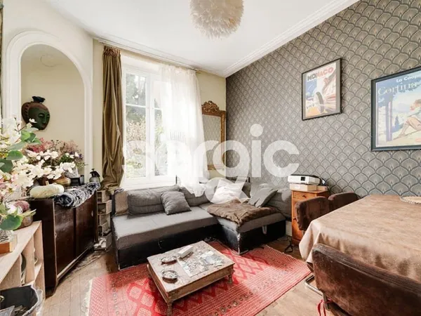 Appartement Nancy 2 pièces 50m2 PEPINIERE / COUR PRIVATIVE / DEPENDANCE 30M2