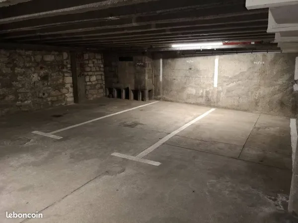 A louer place voiture citadine en sous sol sécurisé