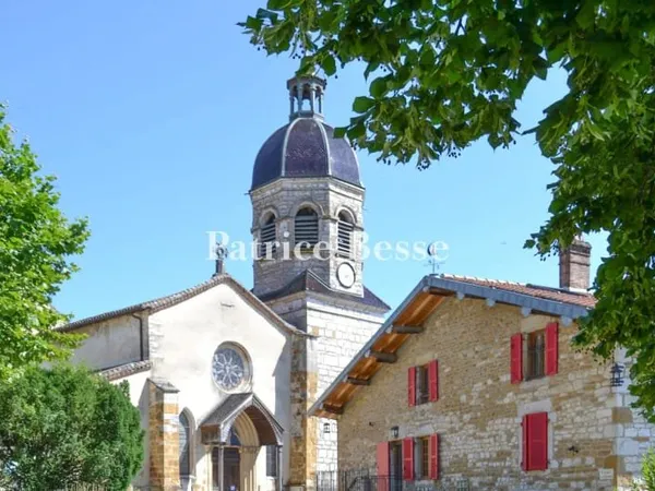 Maison 8 pièces 352 m²