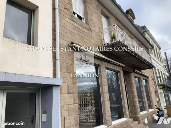Maison 10 pièces 210 m²