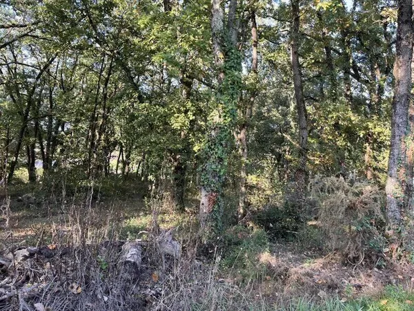 Terrain constructible 2087 m²
