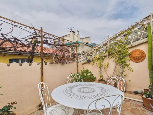 Maison de village avec terrasse - Vence