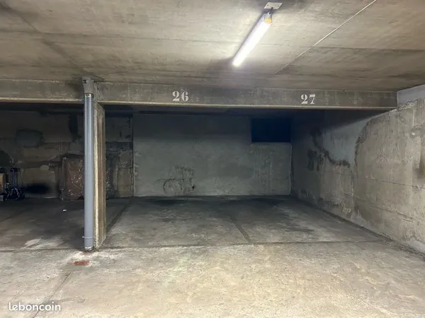🚘 Grand parking 🚘 Lecourbe Cambronne en sous-sol sécurisé