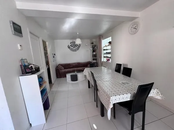 Maison 5 pièces 90 m²