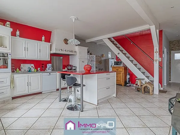 Maison 251m2, 5 pièces 3 chambres