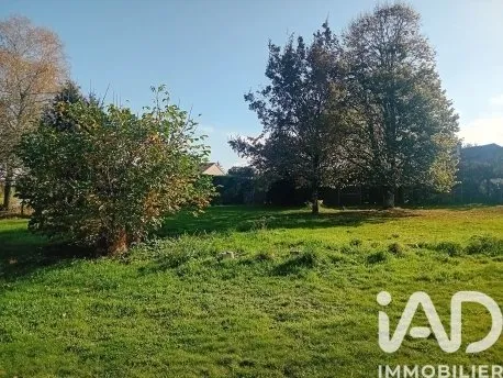 Terrain 1600 m²