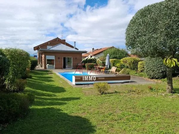 MAISON 5 PIECES - 74100 VETRAZ MONTHOUX