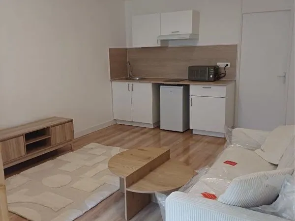 Beau T1 meublé