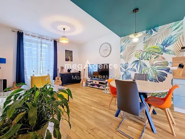 Maison rénovée 4 chambres centre-ville CHOLET