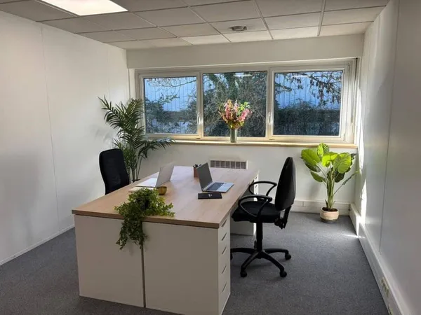 Bureaux 27 m²