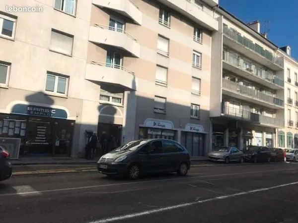Parking/box DIJON