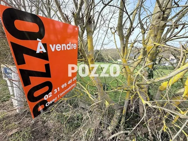 Terrain 934 m²